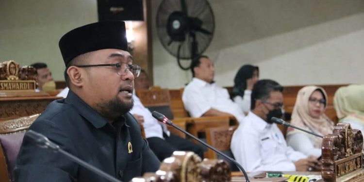 Gegara Aturan MenPAN RB Ratusan Pendidik di Kutai Timur Belum Terima Insentif, Legislator Gercep Lakukan Hal Ini