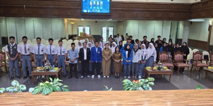 Sekolah Legislatif Dorong Jiwa Kepemimpinan Muda di Kutim