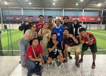 Main 30 Menit, Capeknya Seumur Hidup, “Kisah Tragis Ujuk-Ujuk FC”