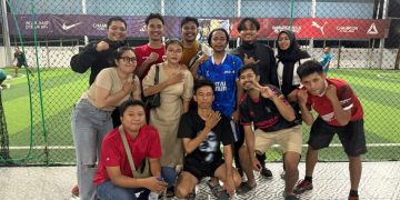 Main 30 Menit, Capeknya Seumur Hidup, “Kisah Tragis Ujuk-Ujuk FC”